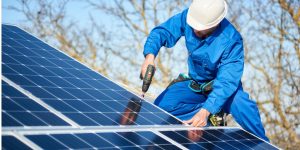 Installation Maintenance Panneaux Solaires Photovoltaïques à Henansal